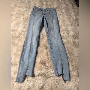 Good American “Good Legs” Light Blue Skinny Jeans